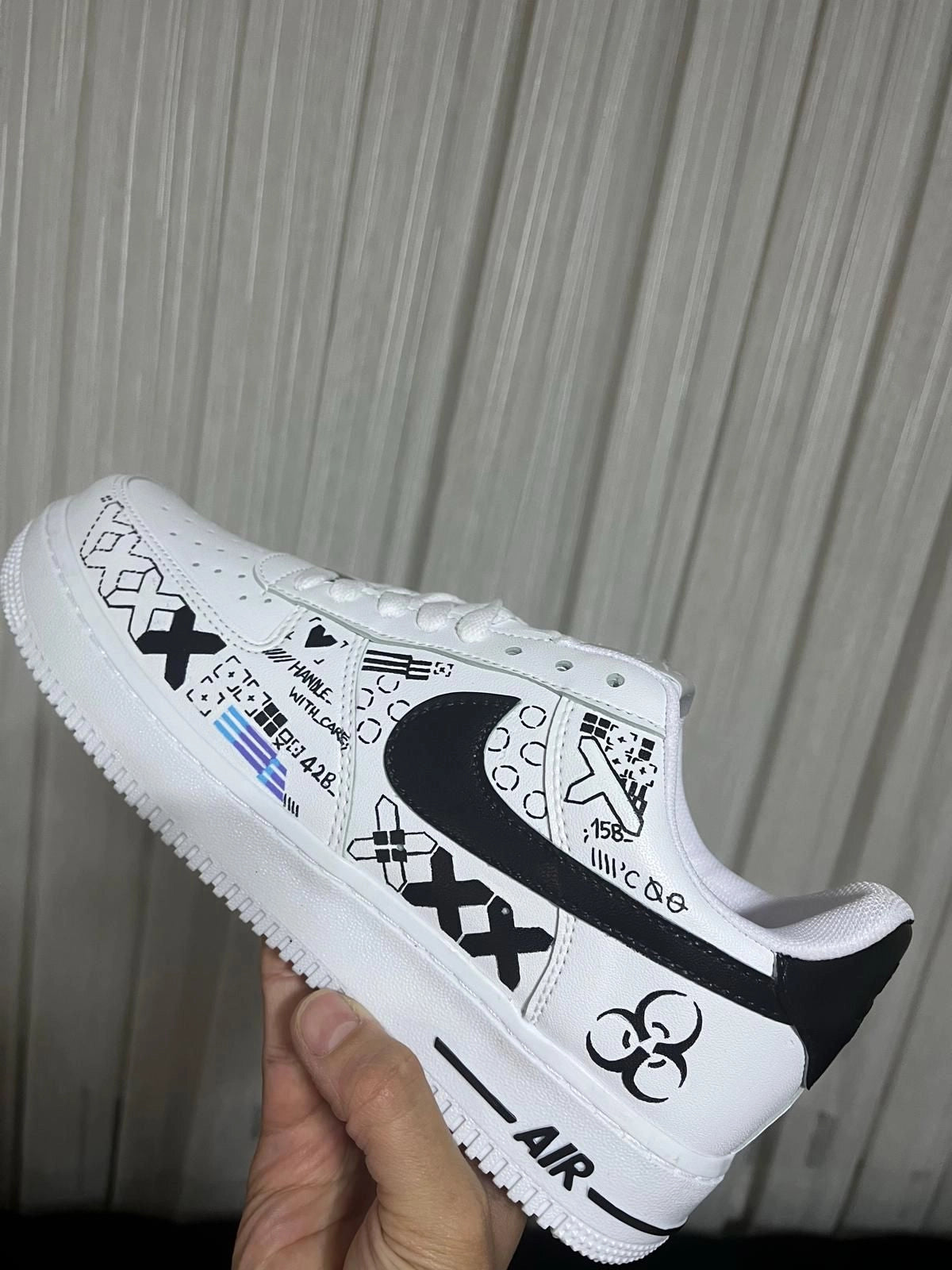 Instagram shop